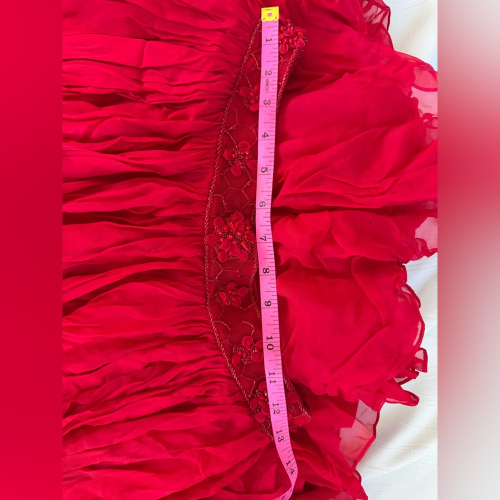 Mahima Mahajan lehenga Bottom & Dupatta only - Picture 7 of 9